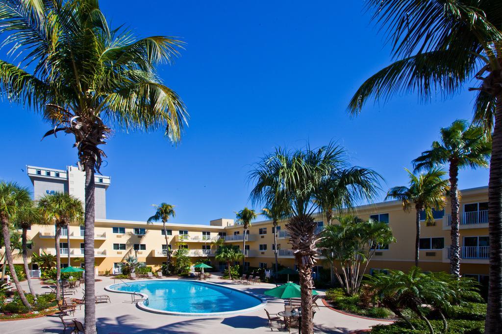 Holiday Inn Coral Gables / University Exterior photo